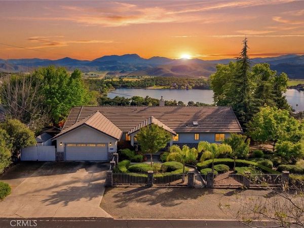 17372 Greenridge, Hidden Valley Lake, CA 95467