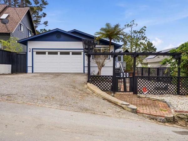 920 Franklin Street, Montara, CA 94037