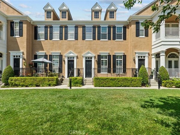 24012 Brideport Lane, Unit 12, Valencia, CA 91355