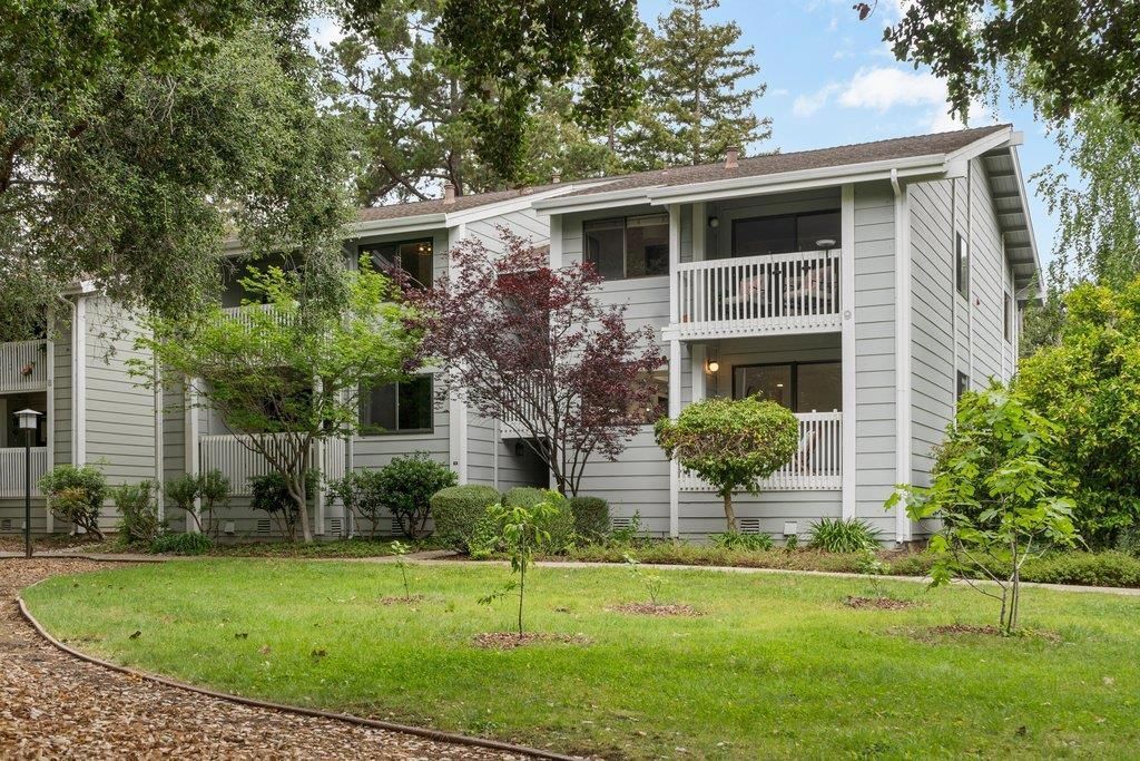 938 Clark, Unit 49, Mountain View, CA 94040 Main Photo