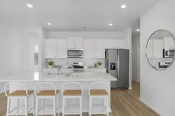 531 Tulip Poplar Drive photo 4