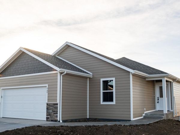 449 HENRY POTTER RD, Box Elder, SD 57719