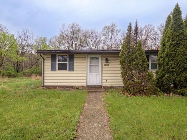 2280 Roosevelt Street , Gary, IN 46404