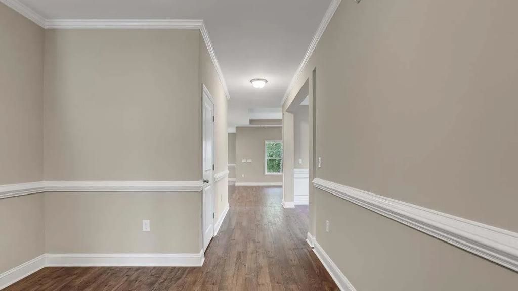 148 Furnies Place Photo 11