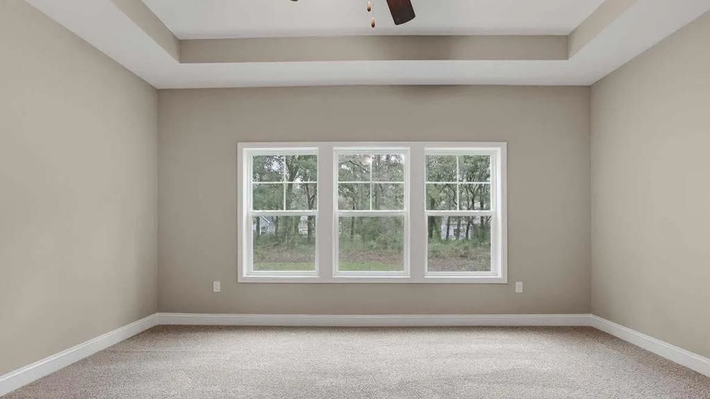 148 Furnies Place Photo 16