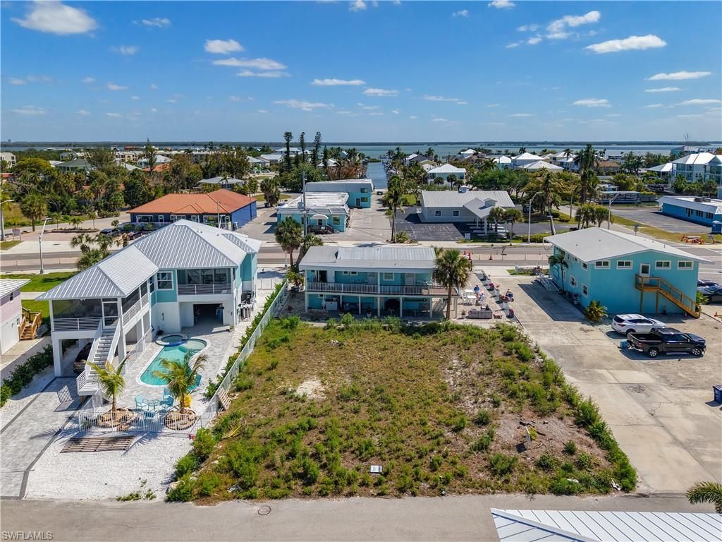 6081 Shelby Ln, Fort Myers Beach, FL 33931 Photo