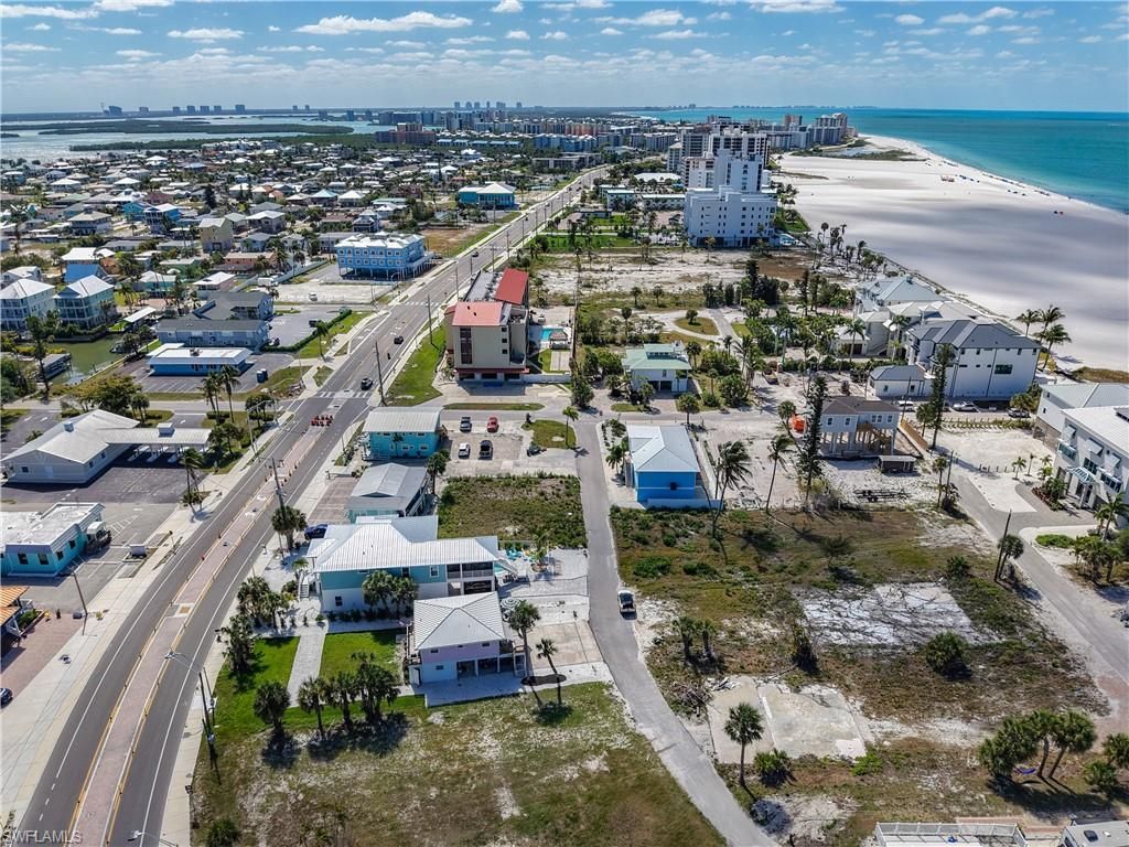 6081 Shelby Ln, Fort Myers Beach, FL 33931 Photo