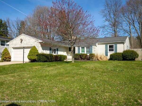 130 Lexington Avenue, East Lansing, MI 48823