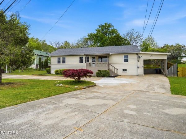 144 N Illinois Ave, Oak Ridge, TN 37830