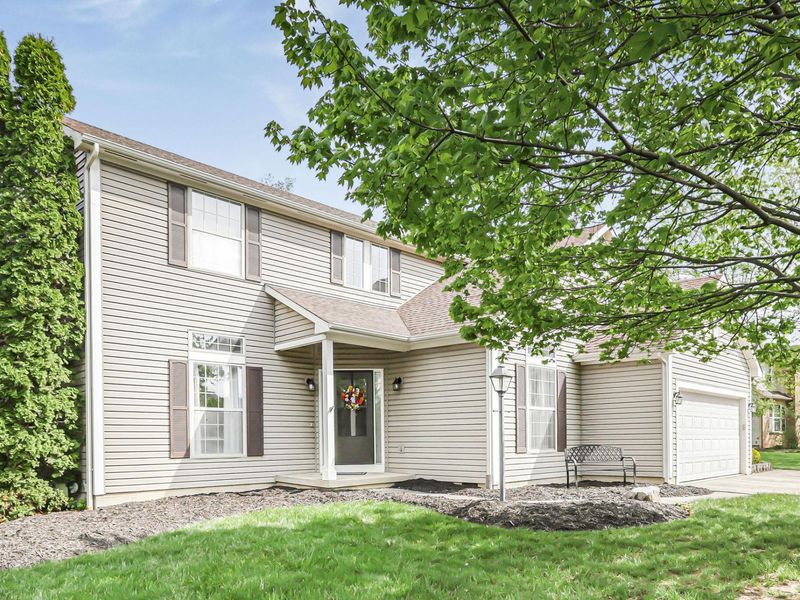 672 Morello Court, Pickerington, OH 43147 Photo 3