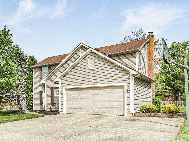 672 Morello Court, Pickerington, OH 43147 Photo 4