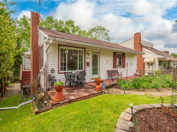 806 Kerry Hill Dr., Pittsburgh, PA 15234