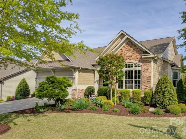 14802 Creeks Edge Drive, Charlotte, NC 28278