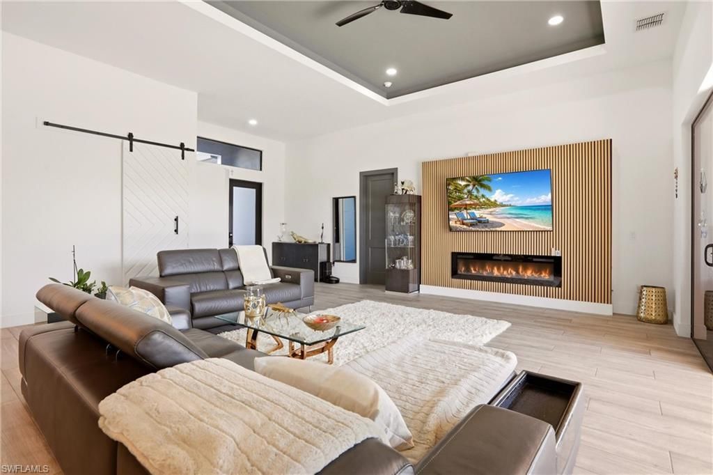 3325 SW 8th Ct, Cape Coral, FL 33914 Photo