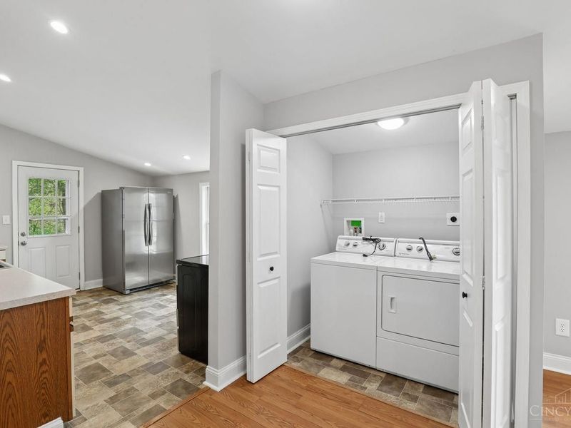 6015 Eleanor Street, Fairfax, OH 45227 Photo 24