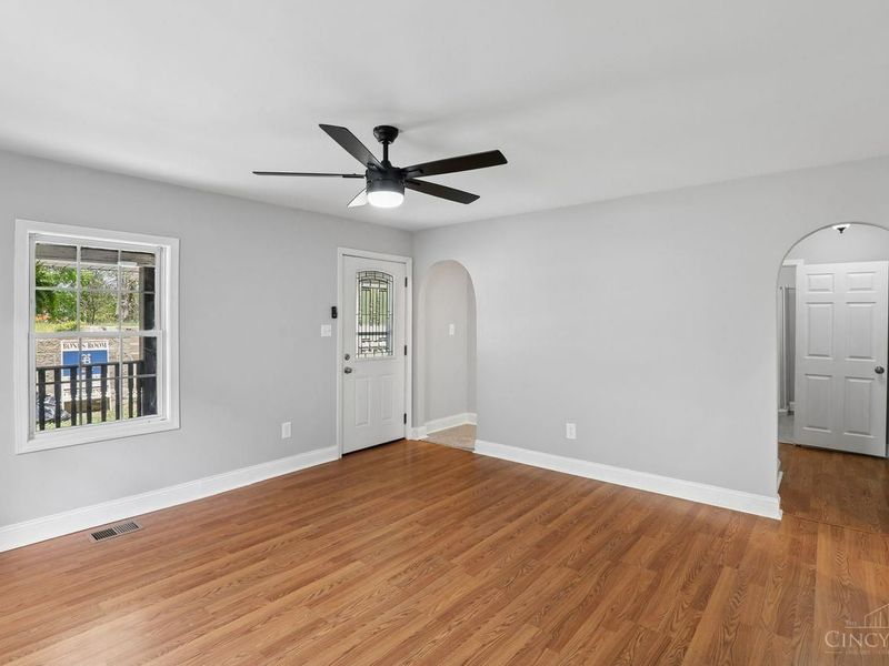 6015 Eleanor Street, Fairfax, OH 45227 Photo 29