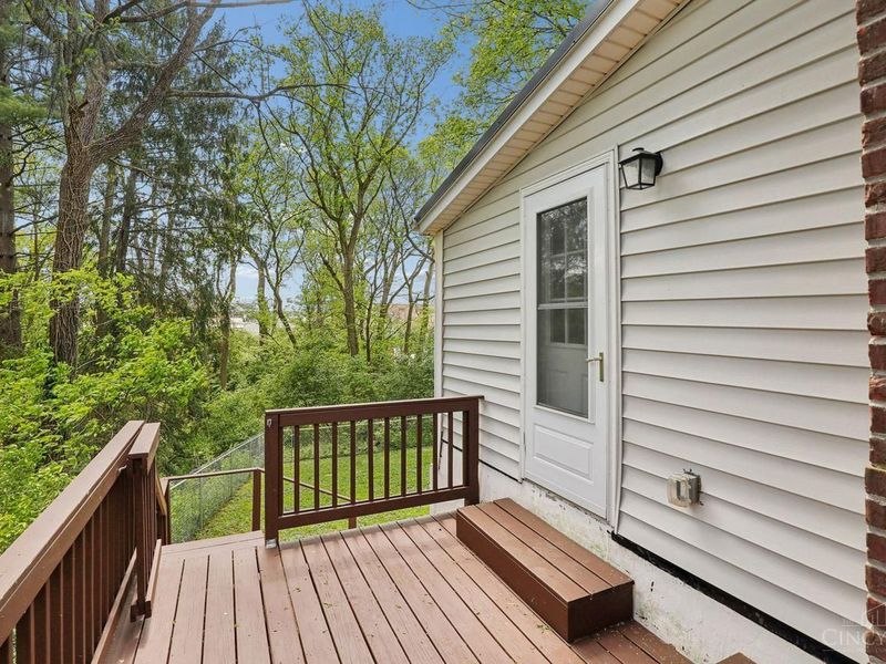 6015 Eleanor Street, Fairfax, OH 45227 Photo 30