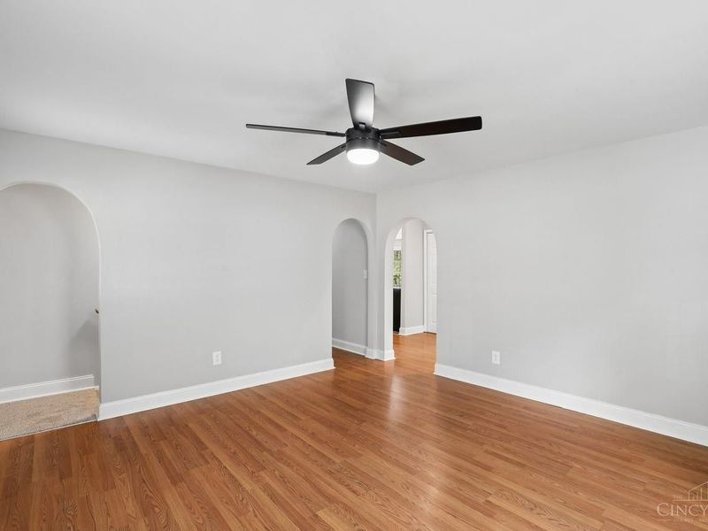 6015 Eleanor Street, Fairfax, OH 45227 Photo 5