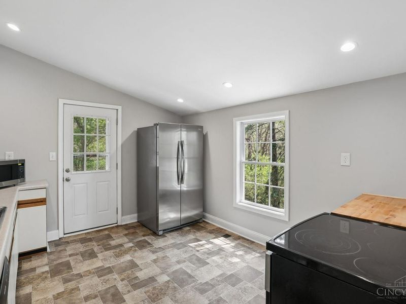 6015 Eleanor Street, Fairfax, OH 45227 Photo 6