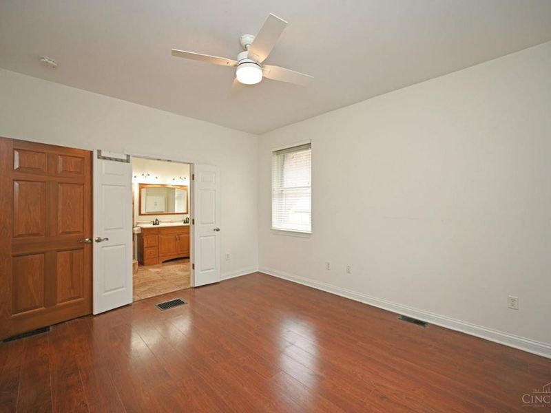 580 Howell Avenue, Cincinnati, OH 45220 Photo 36