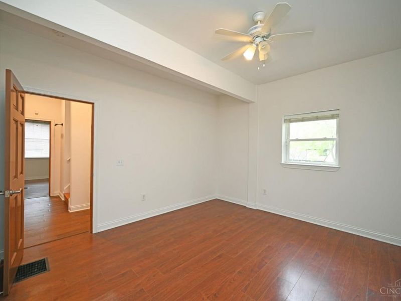 580 Howell Avenue, Cincinnati, OH 45220 Photo 45