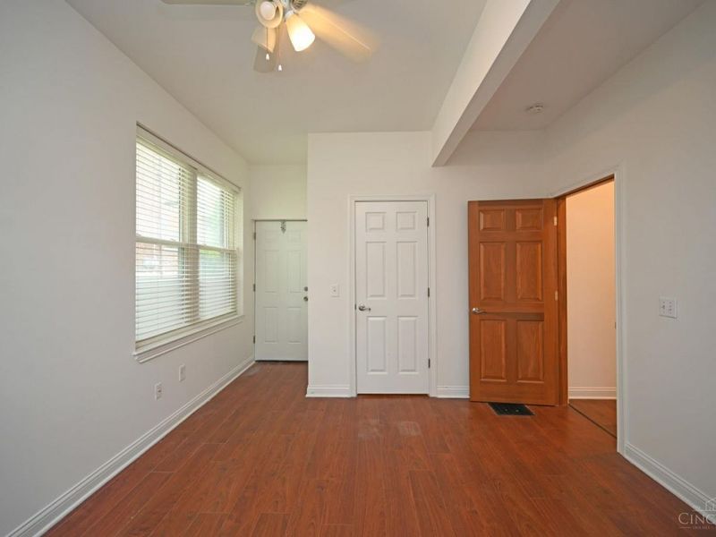 580 Howell Avenue, Cincinnati, OH 45220 Photo 50