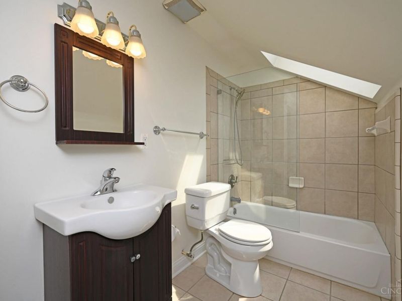 580 Howell Avenue, Cincinnati, OH 45220 Photo 63