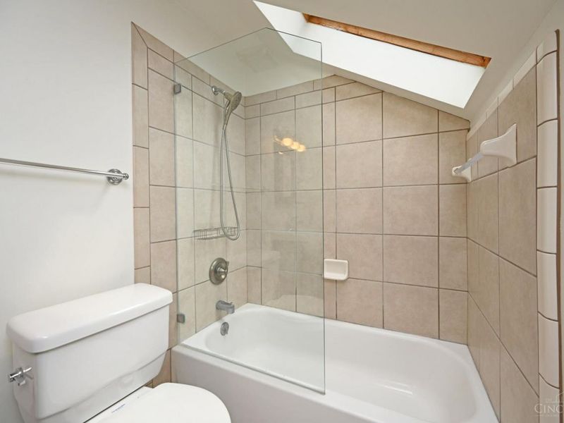 580 Howell Avenue, Cincinnati, OH 45220 Photo 63