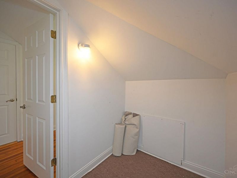 580 Howell Avenue, Cincinnati, OH 45220 Photo 65