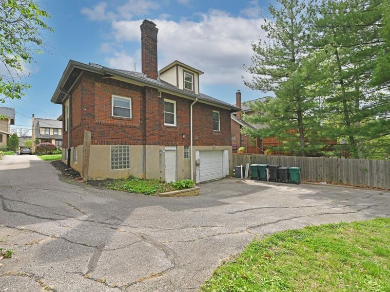580 Howell Avenue, Cincinnati, OH 45220 Photo 81
