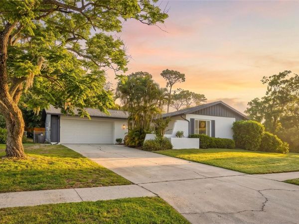 1434 RED OAK DRIVE , TARPON SPRINGS, FL 34689