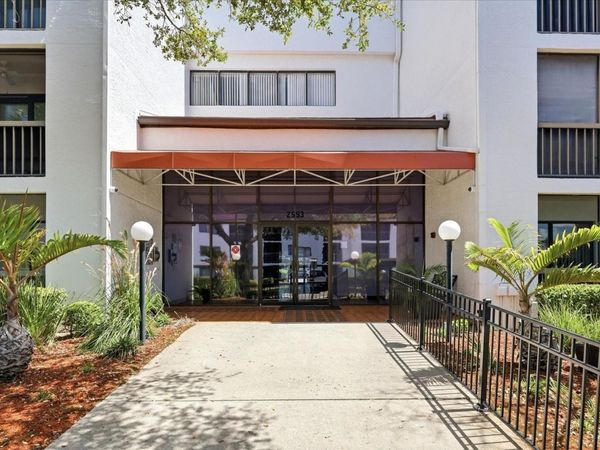 2593 COUNTRYSIDE BOULEVARD, Unit 7301, CLEARWATER, FL 33761