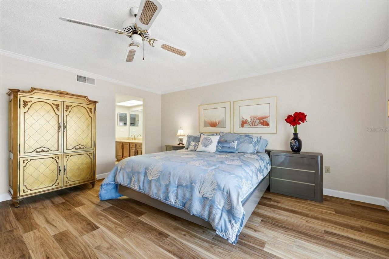 2593 Countryside Boulevard, Unit 7301, Clearwater, FL 33761 Photo