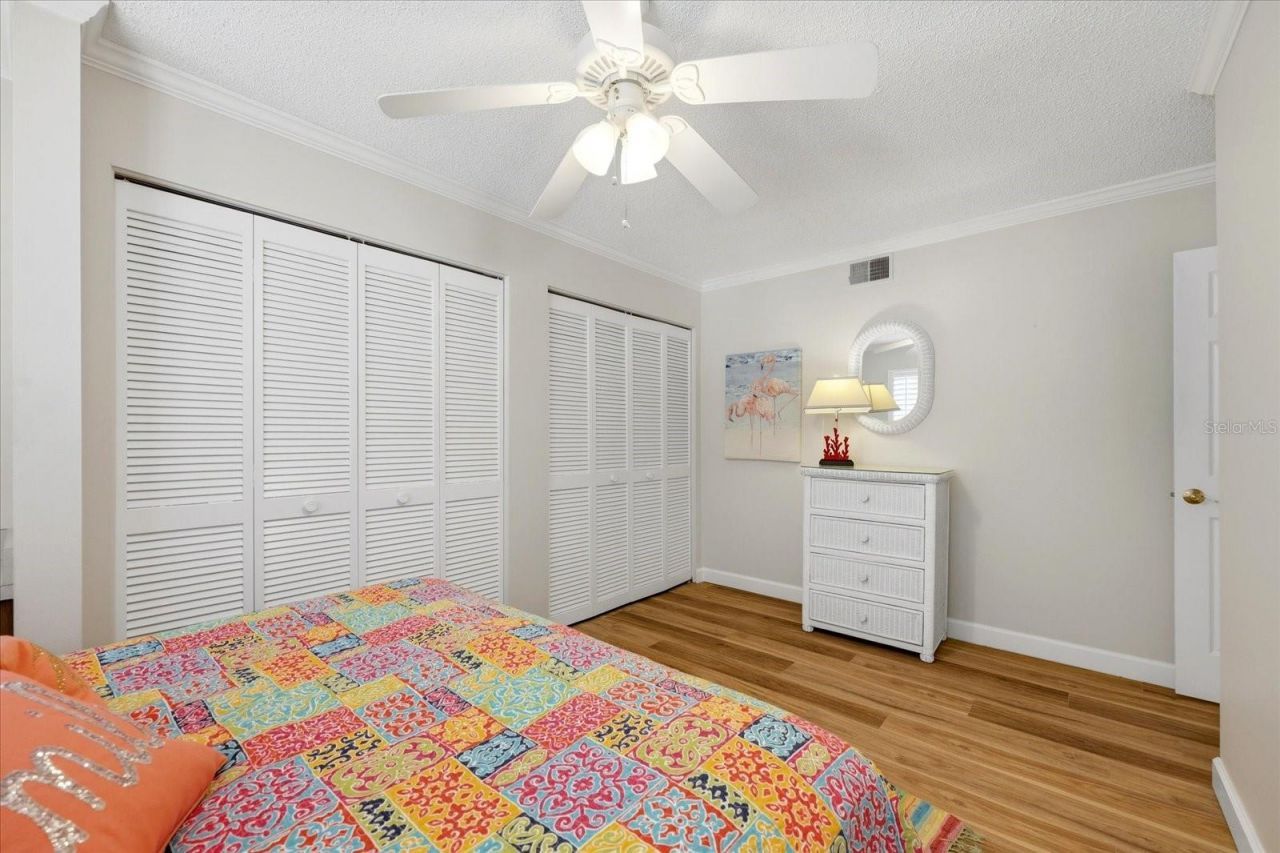 2593 Countryside Boulevard, Unit 7301, Clearwater, FL 33761 Photo