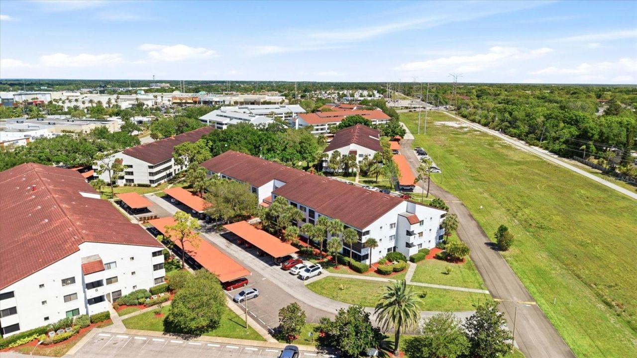 2593 Countryside Boulevard, Unit 7301, Clearwater, FL 33761 Photo