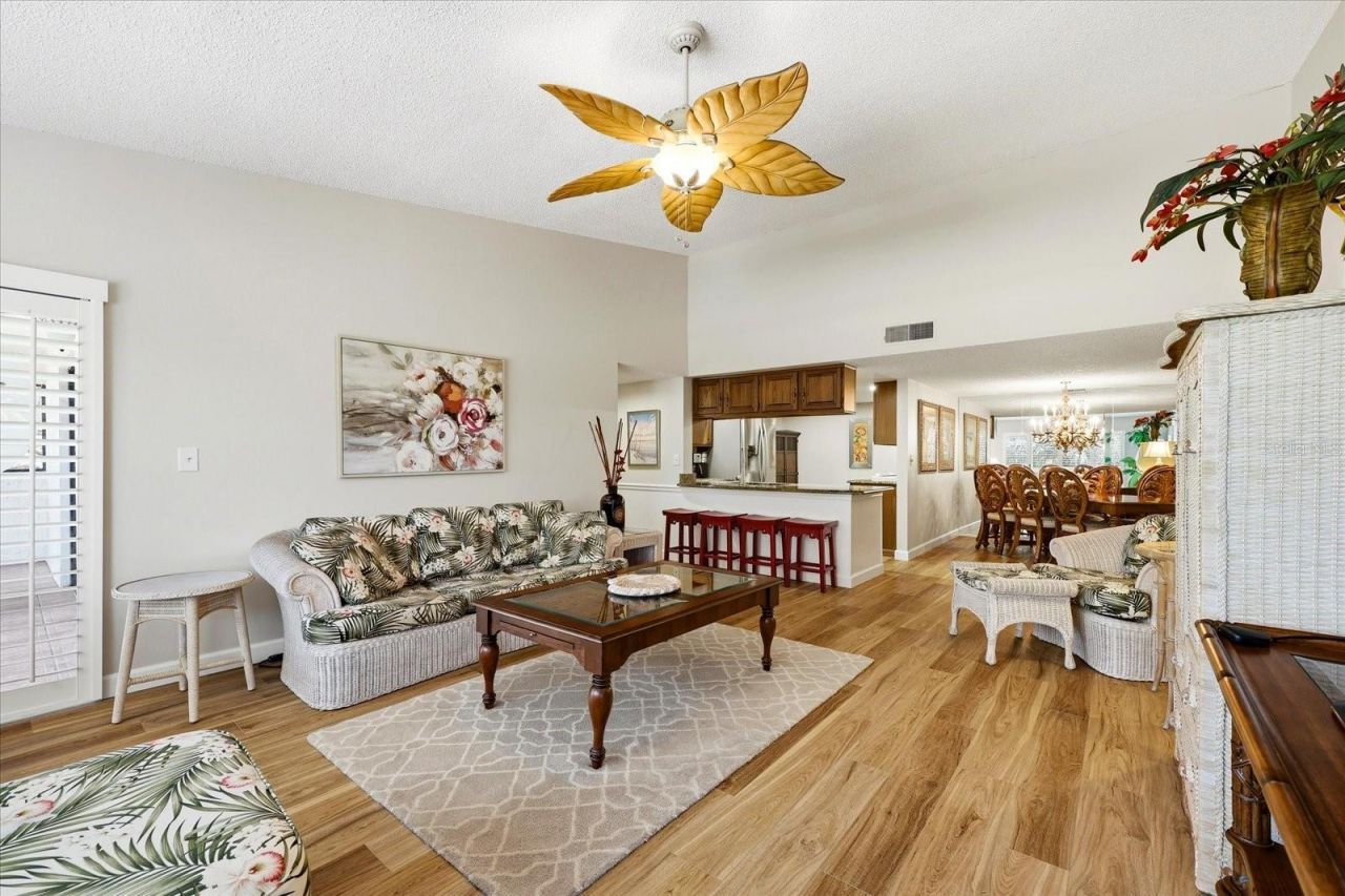 2593 Countryside Boulevard, Unit 7301, Clearwater, FL 33761 Photo