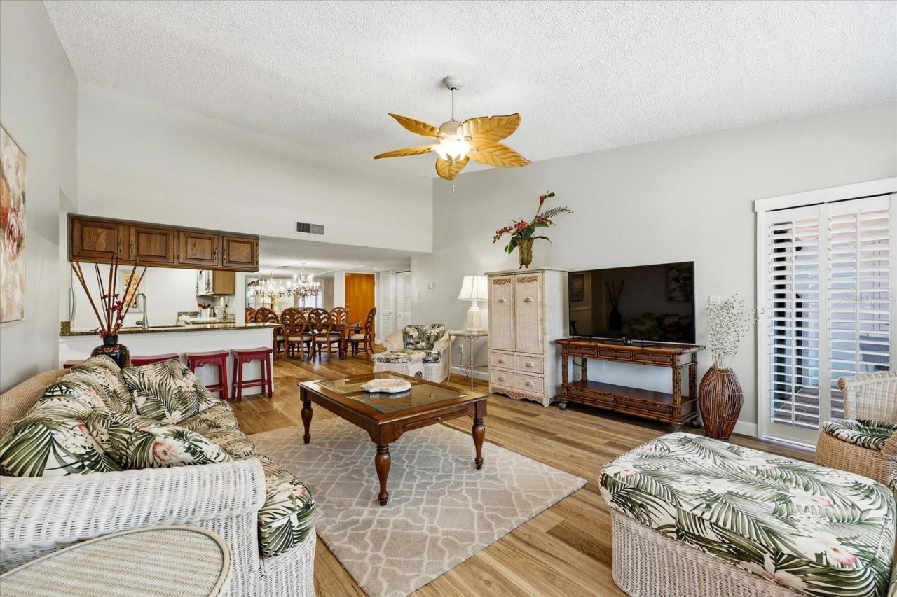 2593 Countryside Boulevard, Unit 7301, Clearwater, FL 33761 Photo