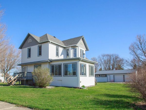 214 E Provost Street, LENA, IL 61048