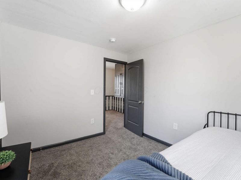 323 W Park Avenue, Columbus, OH 43223 Photo 31