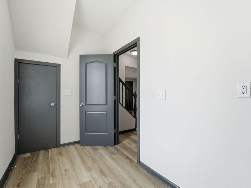 323 W Park Avenue, Columbus, OH 43223 Photo 42