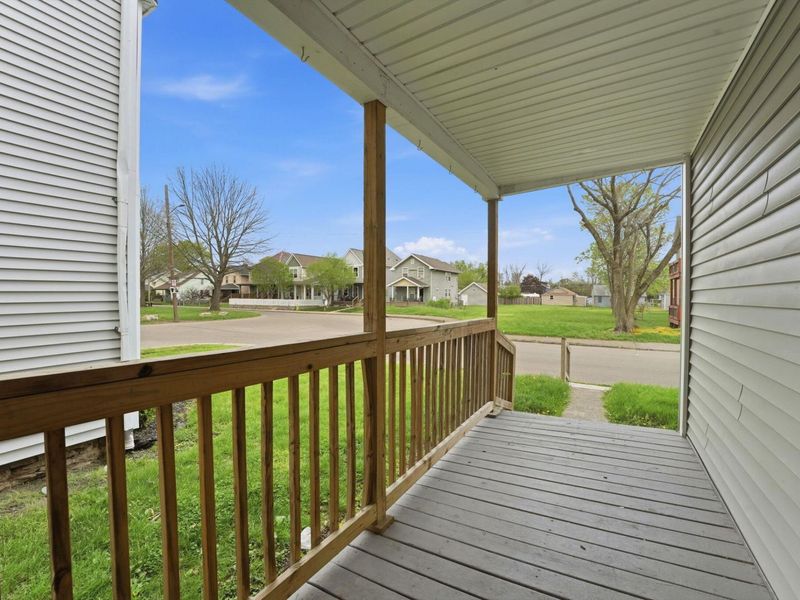 323 W Park Avenue, Columbus, OH 43223 Photo 9