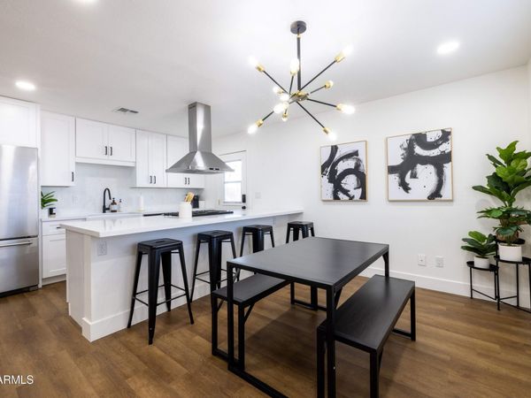 216 E WASHINGTON Avenue, Gilbert, AZ 85234
