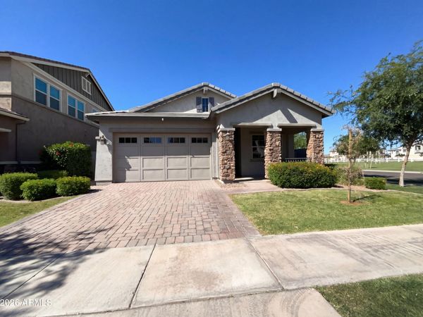 3956 E ARABIAN Drive, Gilbert, AZ 85296