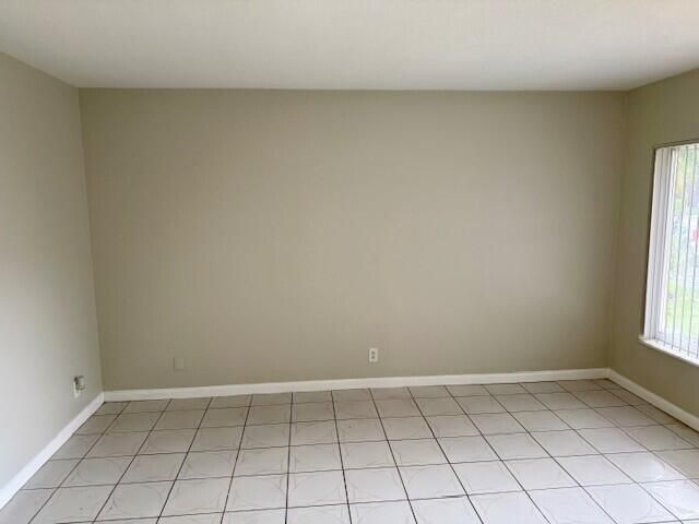 2303 S Federal Highway, Unit 5, Boynton Beach, FL 33435 Photo