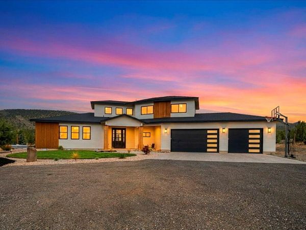 8974 SW Copley Road, Powell Butte, OR 97753