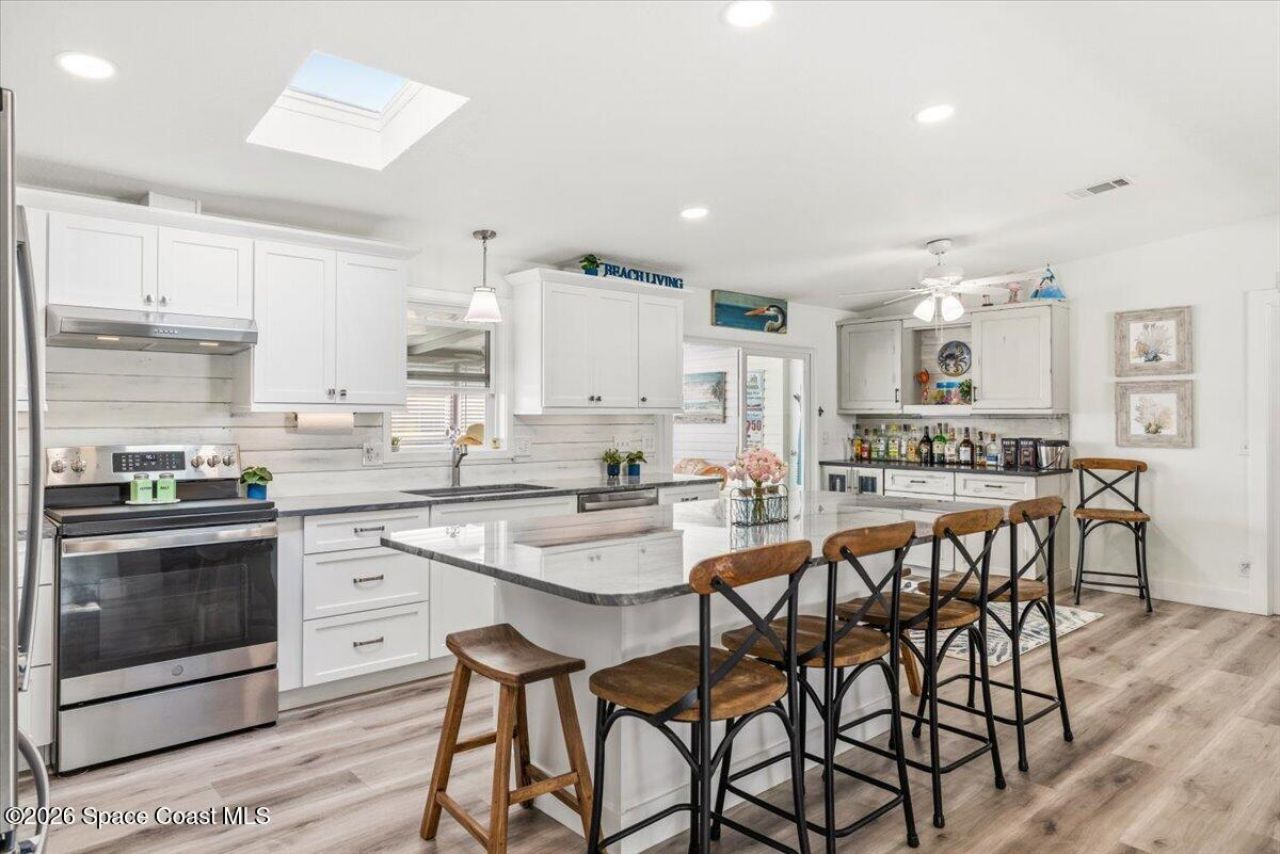 487 N Marlin Circle , Barefoot Bay, FL 32976 Photo