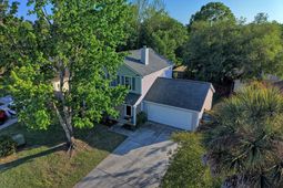 152 Droos Way photo 4