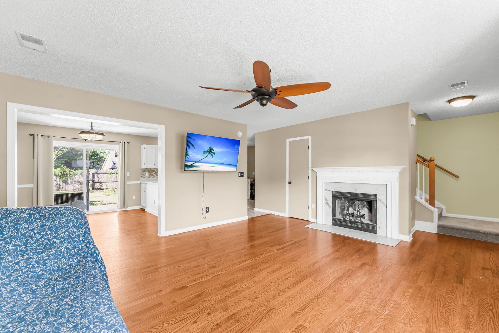 152 Droos Way Photo 5