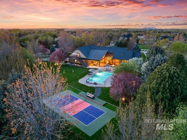 3665 W Fieno Ct, Eagle, ID 83616