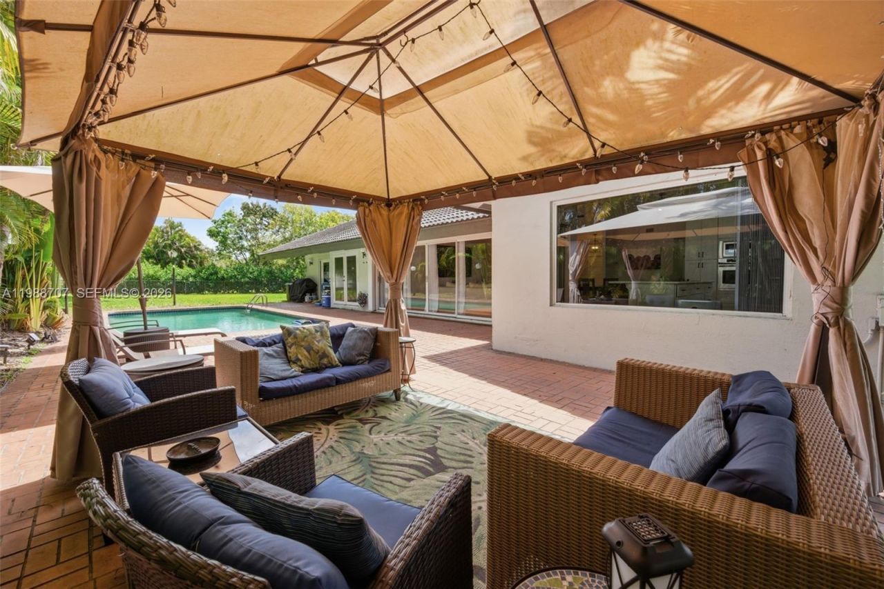 395 NW 89th Ln, Coral Springs, FL 33071 Photo